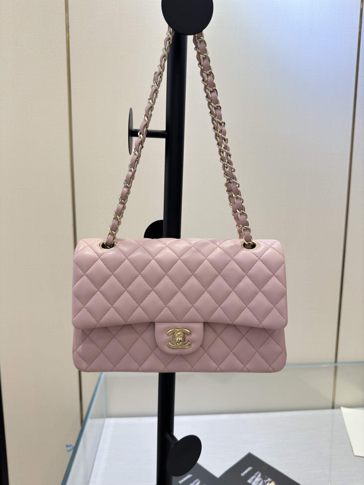 Chanel Classic Flap Bag Tassen Schoudertas Zwart Lamsvlees Schapenvacht Vintage Kettingen