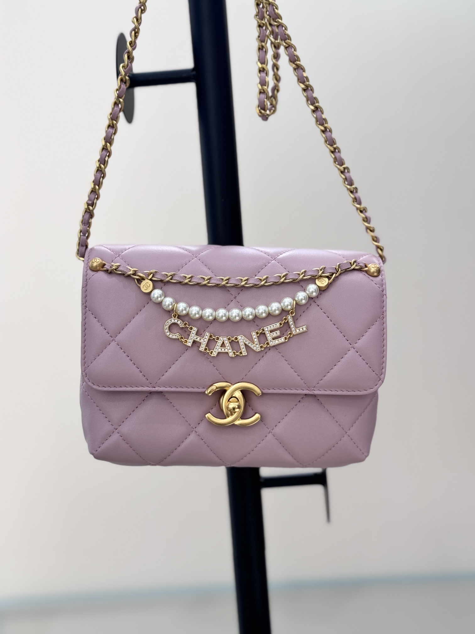 . Bolso con cadena de perlas 24A [Imagen detallada de tamaño pequeño] Serie avanzada de talleres de artesanía ❤️ Elemen…