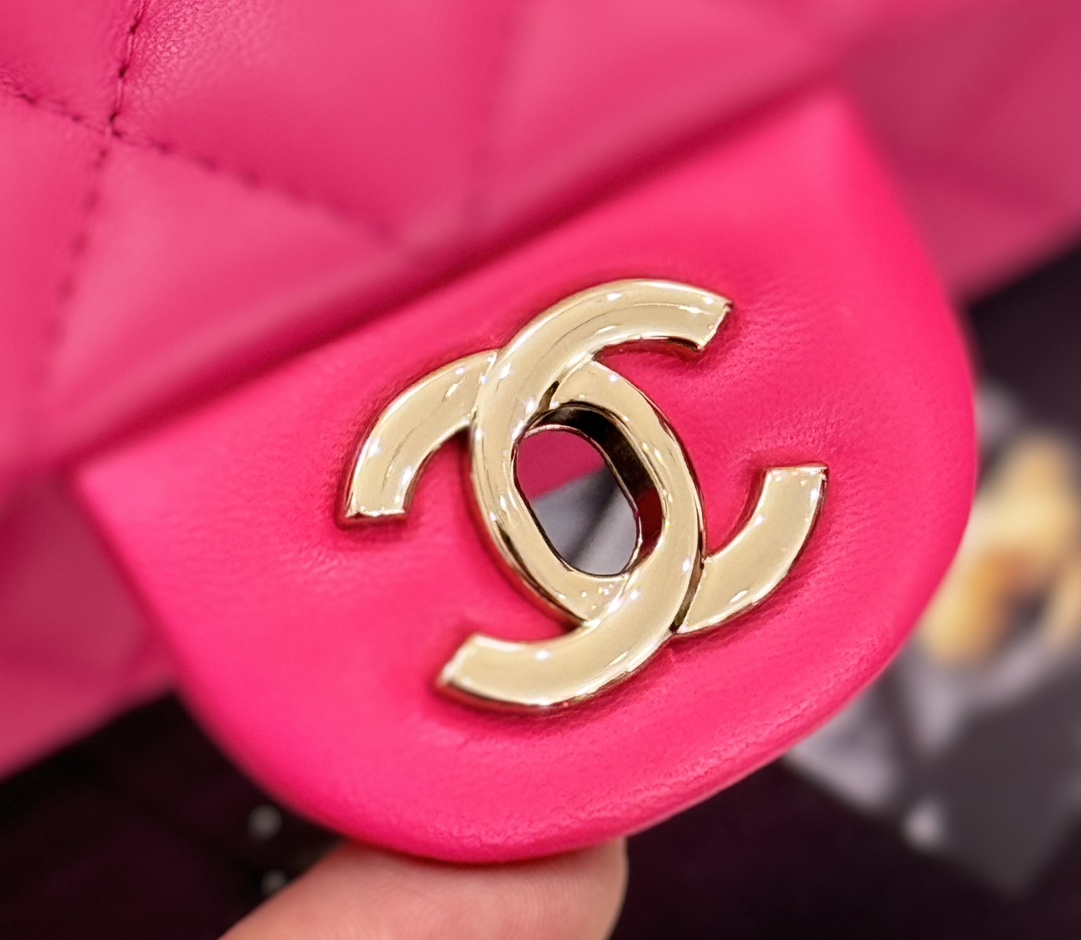 Imagen de detalles en rosa mexicano súper hermoso...