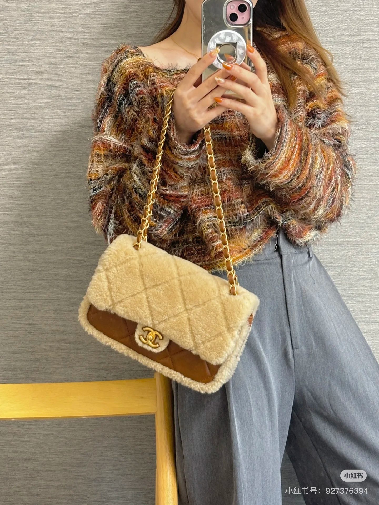 The ultimate versatile staple that looks absolutely stunning on. - Bag 3