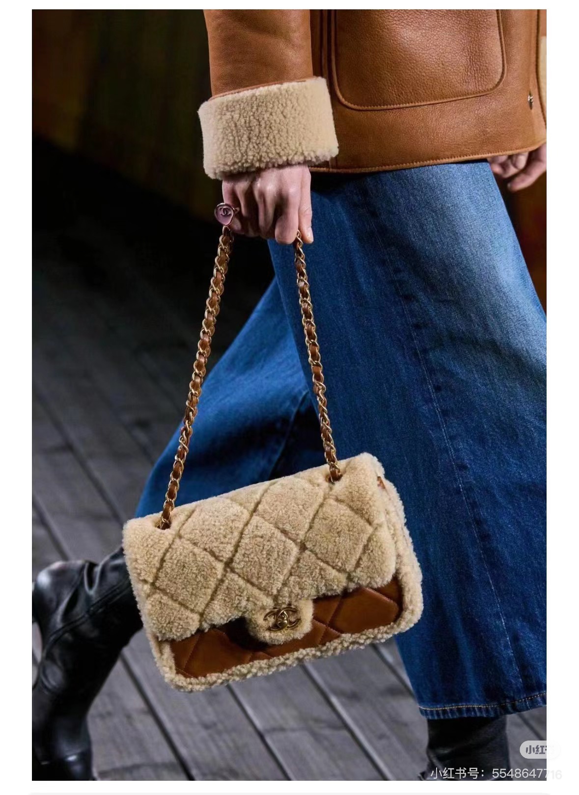 The ultimate versatile staple that looks absolutely stunning on. - Bag 5