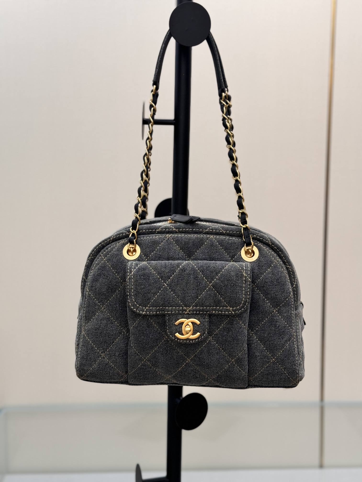 Chanel Luxury Handbag Collection 4