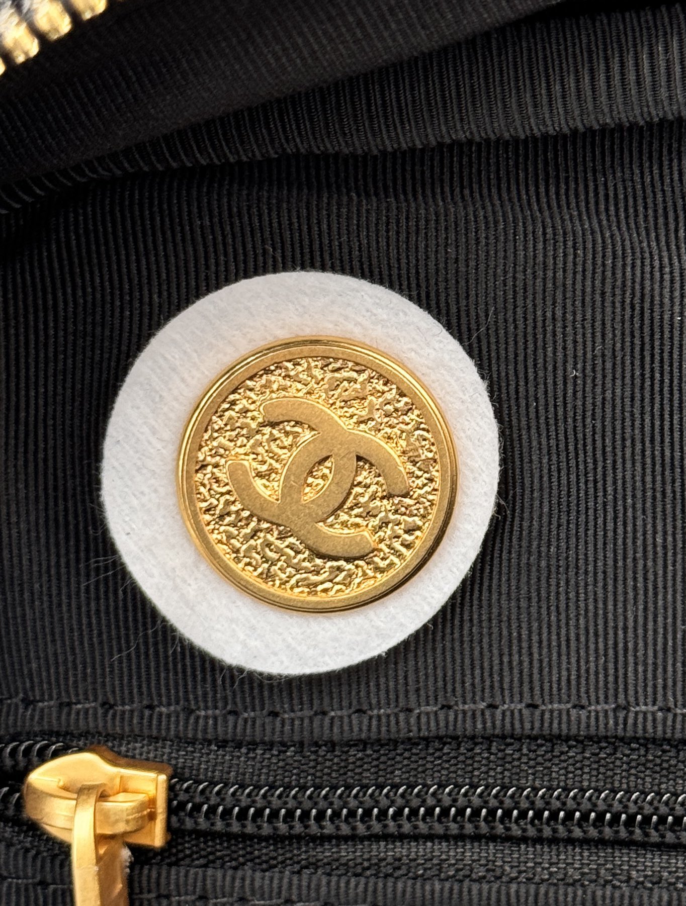 路易威登 Louis Vuitton 高定典藏名品高定成衣时装外套连衣裙衬衫T恤 #86B126BC 3