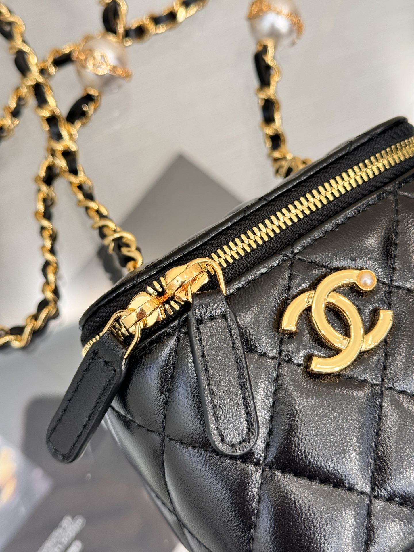 路易威登 Louis Vuitton 高定典藏名品高定成衣时装外套连衣裙衬衫T恤 #B6B252EF 4