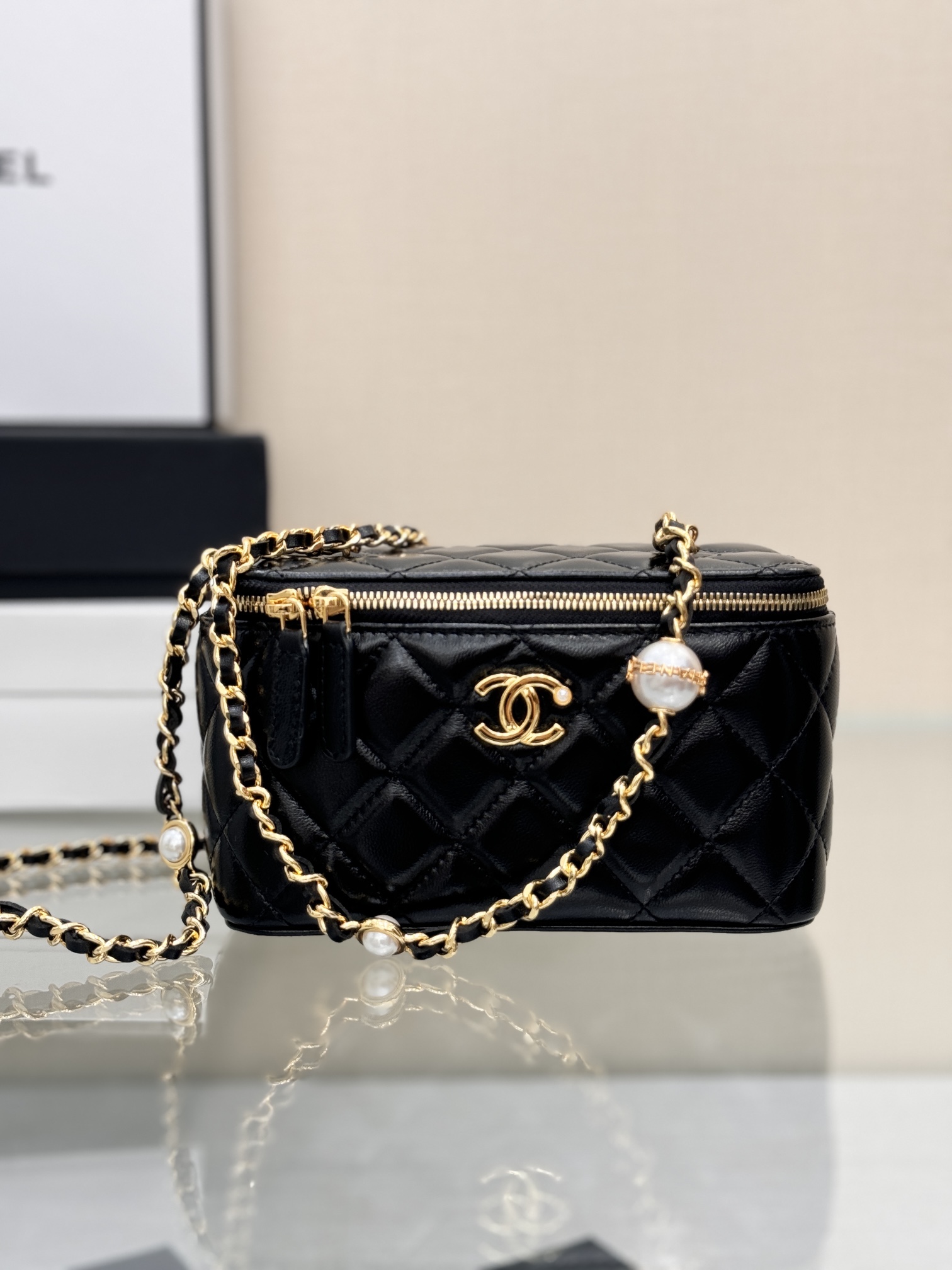 Louis Vuitton Haute Couture Classic Luxury Handbag Shoulder Crossbody 3