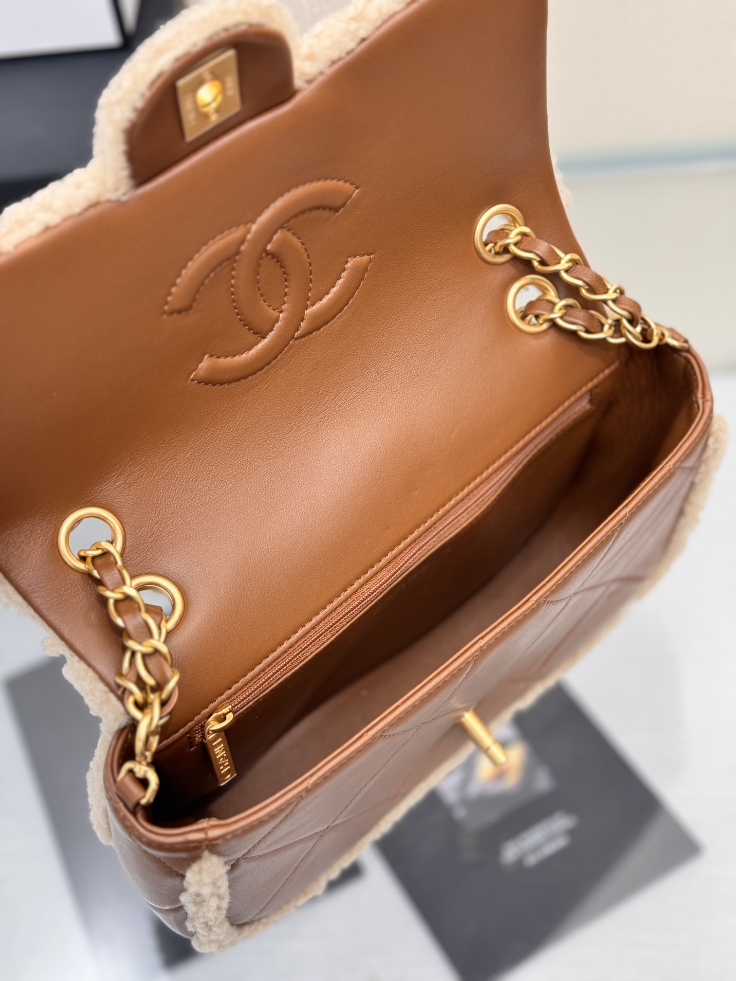 路易威登 Louis Vuitton 高定典藏名品高定成衣时装外套连衣裙衬衫T恤 #6ACD4294 7