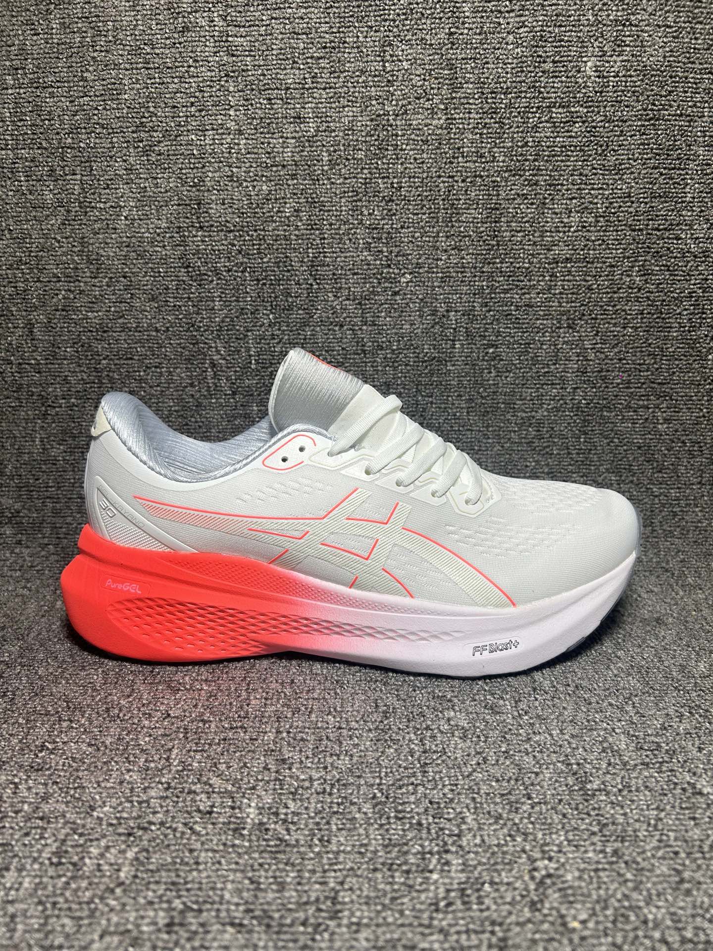 亚瑟士/Asics Gel-Kayano 30 男女跑鞋 官方货号:1011B548-002 舒适运动 织物合成革减震防滑耐磨透气