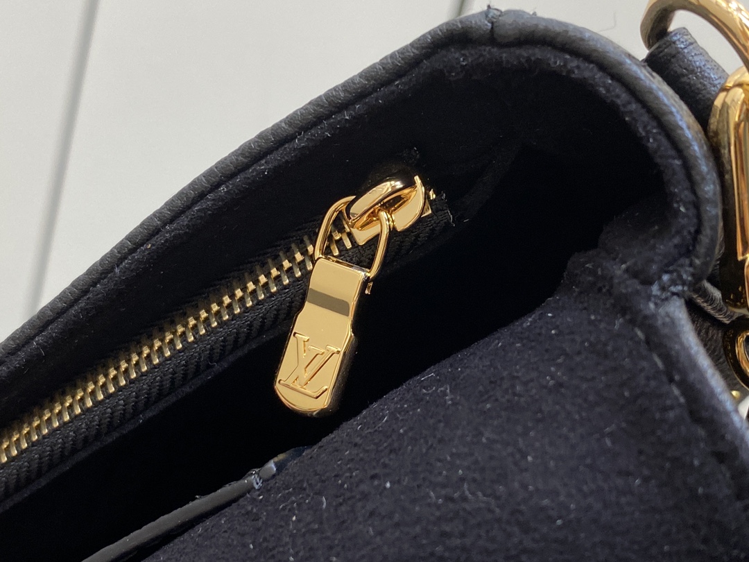 Saint Laurent Haute Couture Classic Luxury Handbag Shoulder Crossbody 9