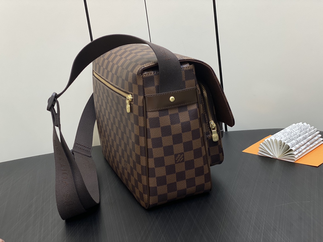 Louis Vuitton 23 new products from top purchasing agents LV official N51125 Brown Medieval mens messenger bag series Second-hand messenger bag, m