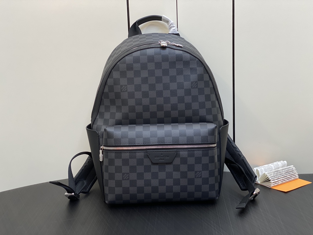 Louis Vuitton LV Discovery Bags Backpack Black Grid Men Monogram Eclipse Cowhide N40514