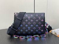 Louis Vuitton LV Coussin Handbags Crossbody & Shoulder Bags Black Sheepskin Chains M23618
