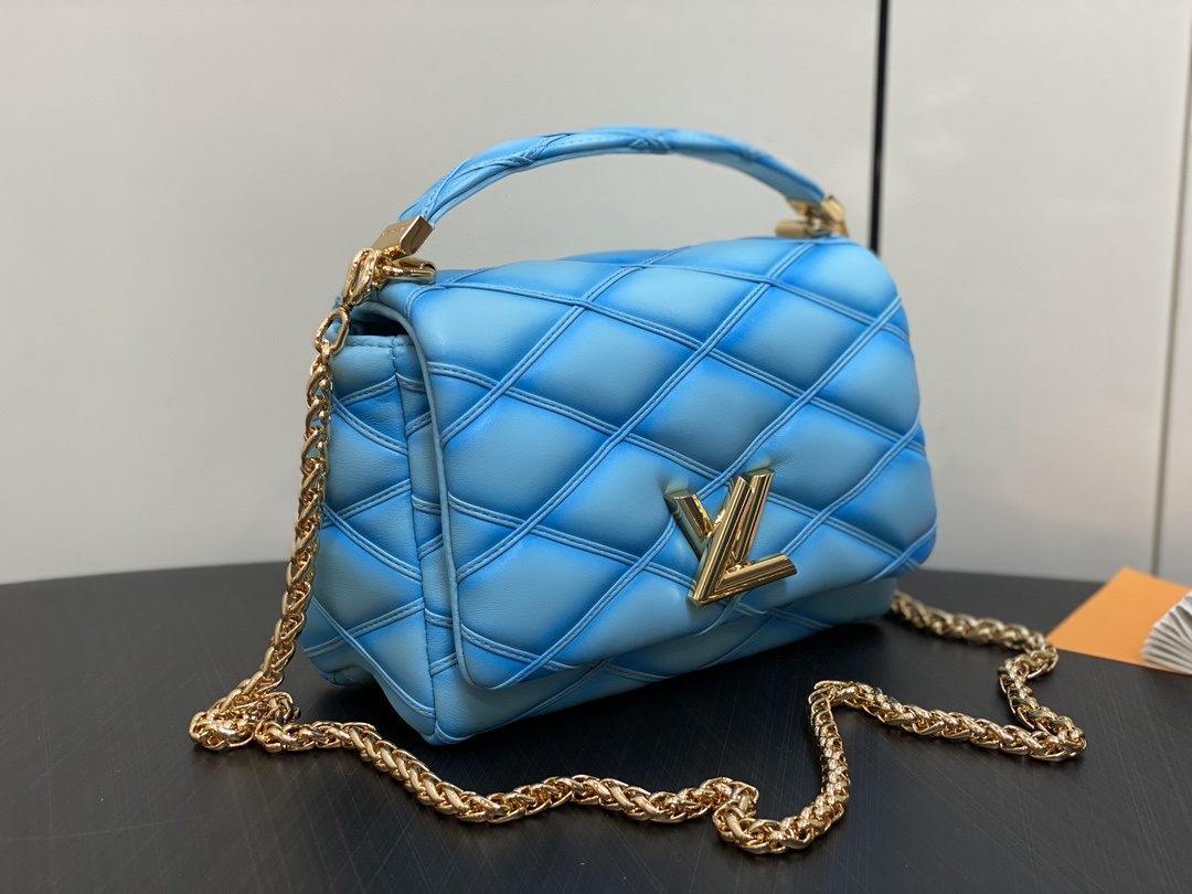 顶级原单M22891蓝色全皮菱格链条包系列GO-14Teist中号手袋M22890本款GO-14中号手袋
