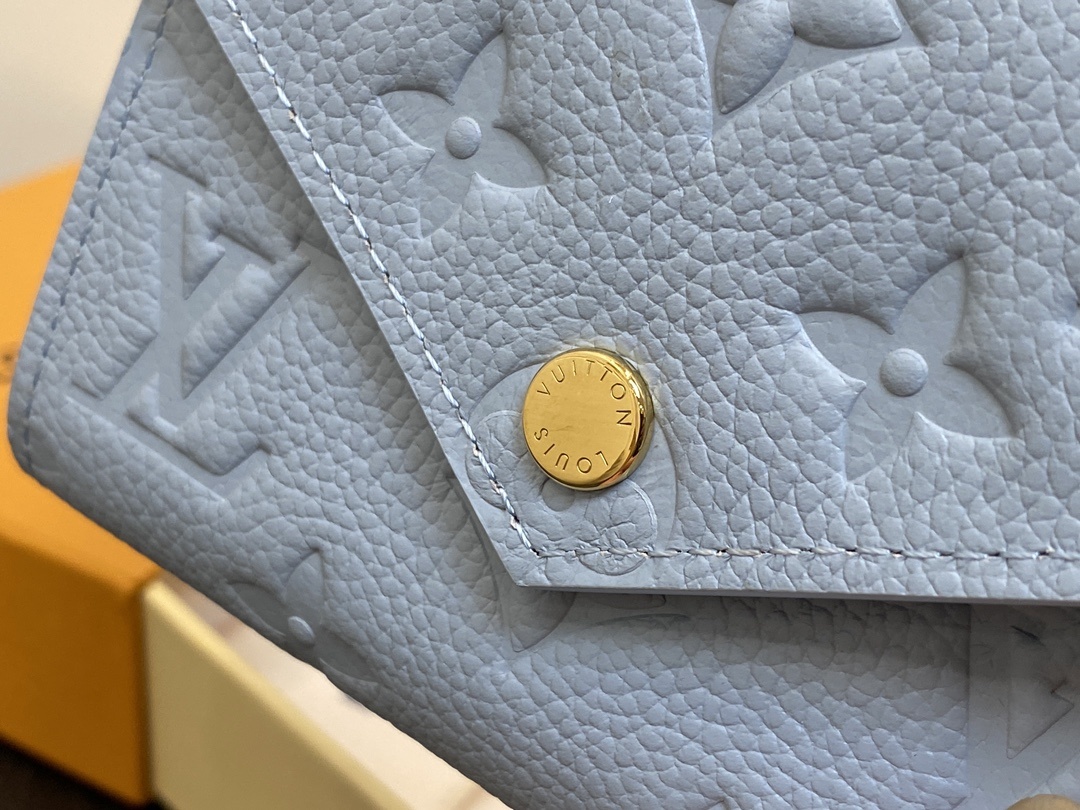 顶级原单M83271浅蓝色全皮压花三张钱包系列Victorine钱夹用柔软的MonogramUnplan