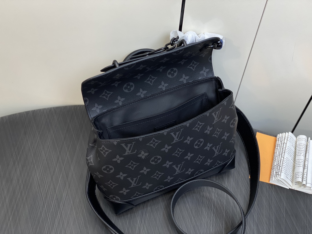 Louis Vuitton Steamer XS Black Monogram Eclipse Canvas Crossbody Bag 9 i1709789167 5140 4