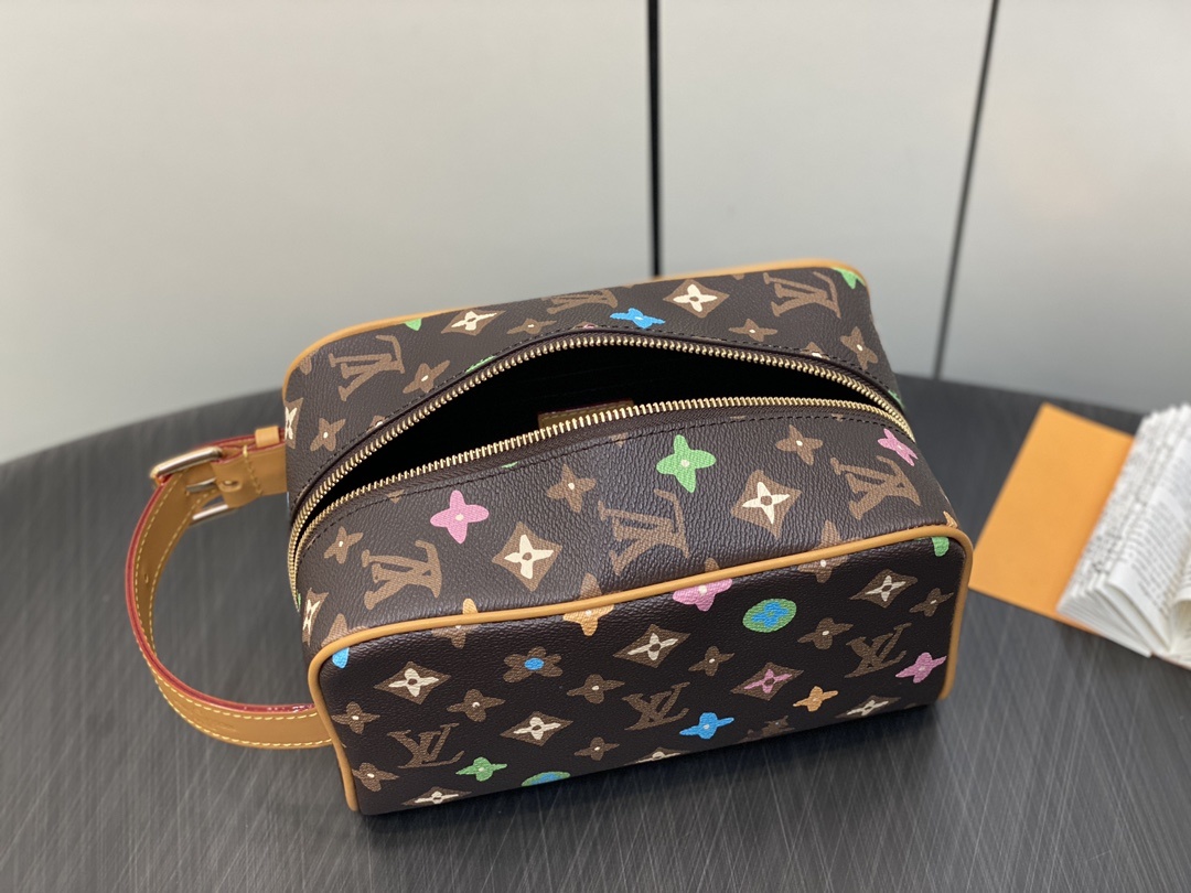 顶级原单M47069老花涂鸦洗漱包手包系列LOCKERDOPPKIT盥洗袋本款LockerDoppKit
