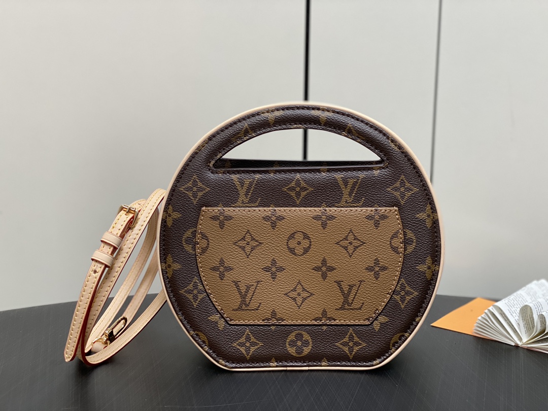 Louis Vuitton 24 Latest M47117 Presbyopia Womens Round Cake Handbag Series Around Me Handbag Made of Monogram coated canvas, inspired by Houses L