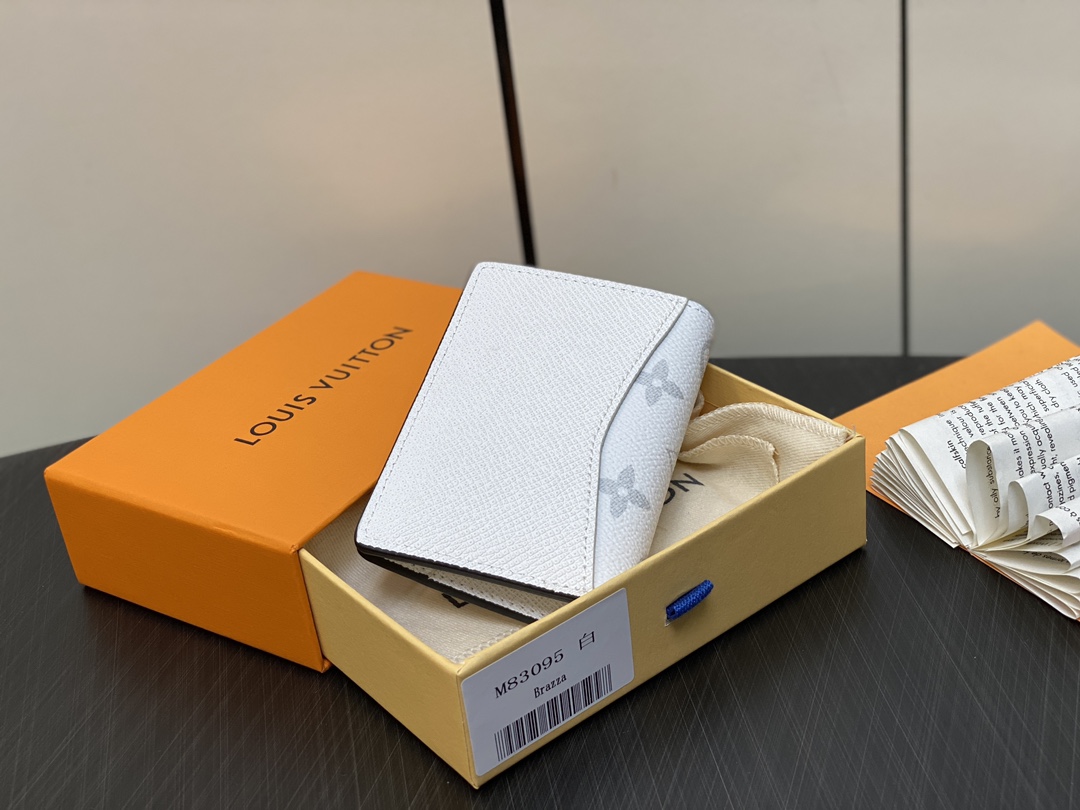 顶级原单M83095白色卡包钱包系列当季新款口袋钱夹本款口袋钱夹出自2024Taïgarama系列为耐磨