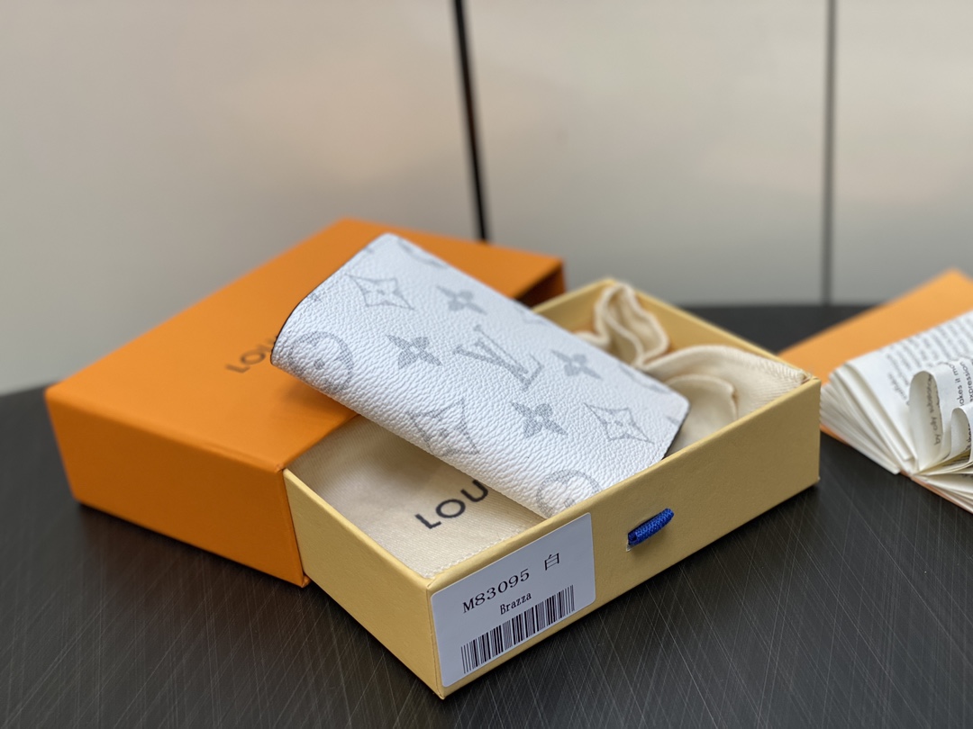 顶级原单M83095白色卡包钱包系列当季新款口袋钱夹本款口袋钱夹出自2024Taïgarama系列为耐磨