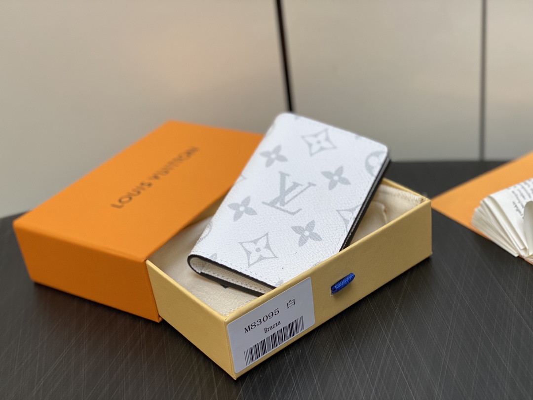 顶级原单M83095白色卡包钱包系列当季新款口袋钱夹本款口袋钱夹出自2024Taïgarama系列为耐磨