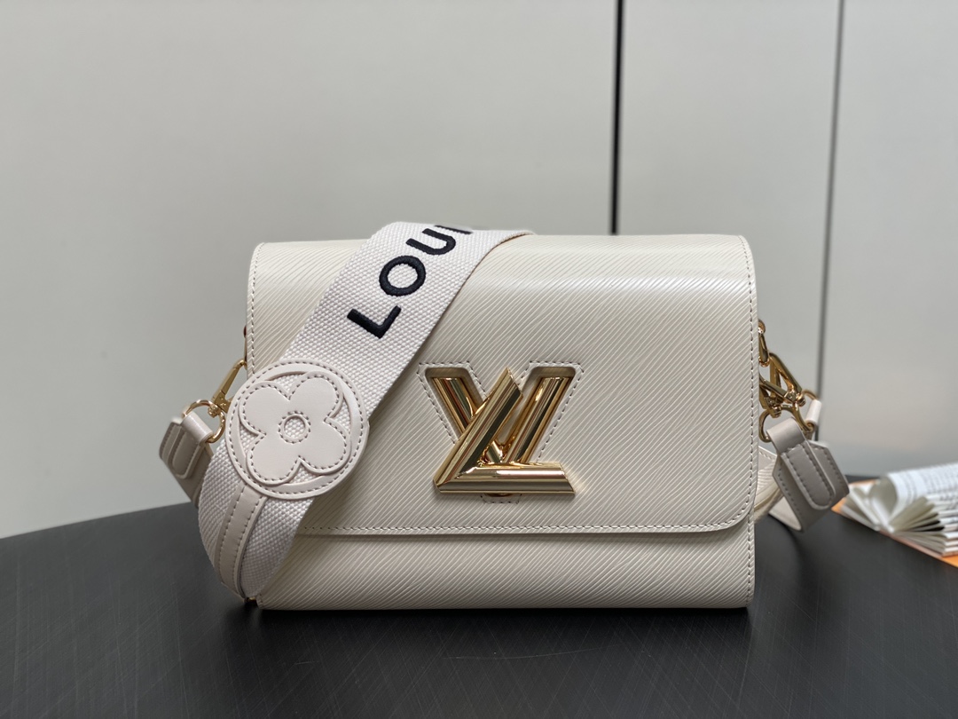 Louis Vuitton Lujo
 Bolsos de mano Blanco Epi Tejidos LV Twist M24765