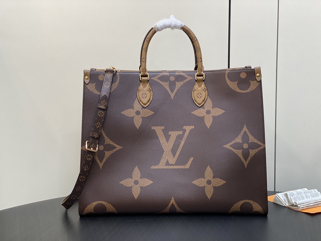 顶级原单M46823老花/黄花四方包系列OnTheGo手提包手袋M44576Voyage手提包一边是Gi
