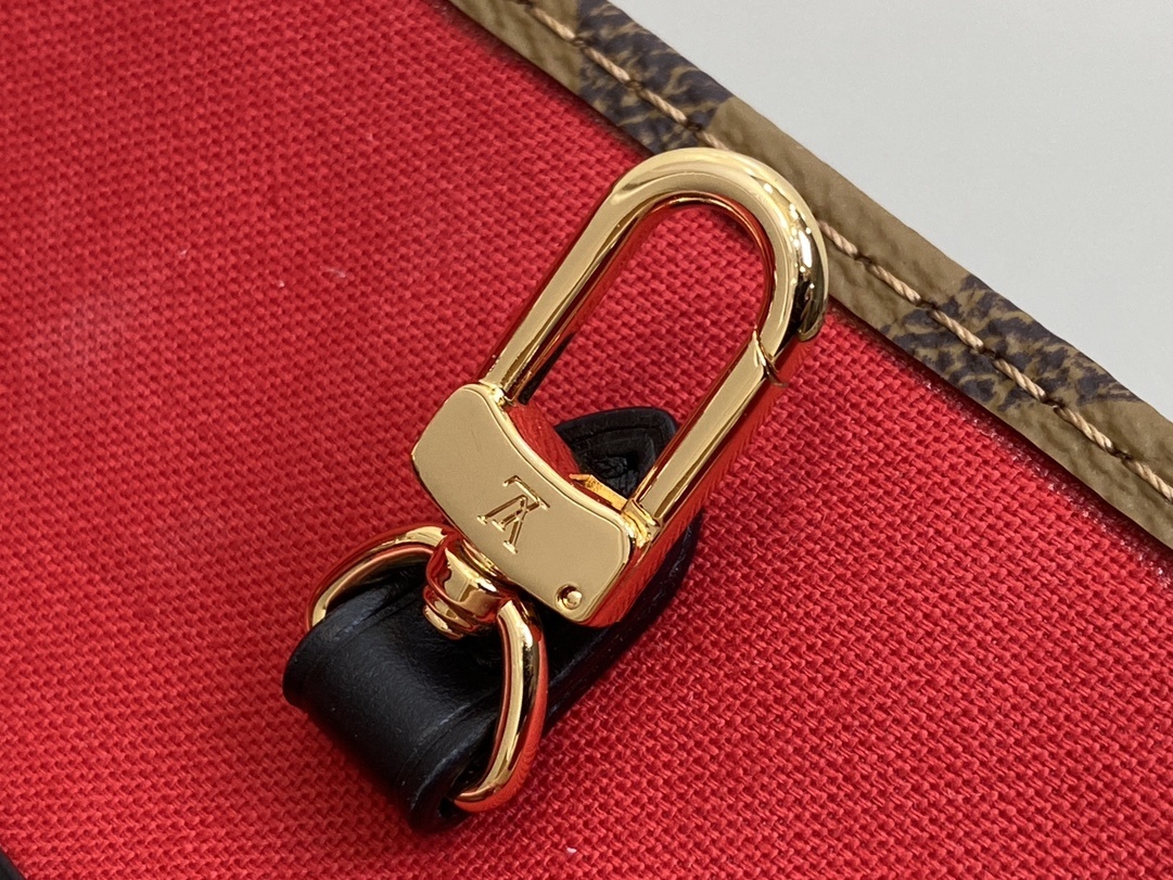 顶级原单M46823老花/黄花四方包系列OnTheGo手提包手袋M44576Voyage手提包一边是Gi