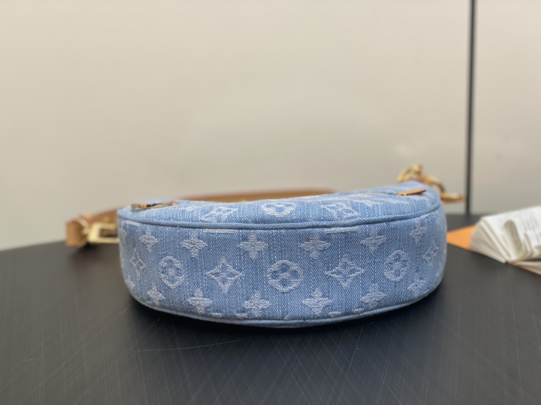 顶级原单M24846浅蓝牛仔布变码芯片版月亮包系列Loop月亮包NicolasGhesquière溯源路