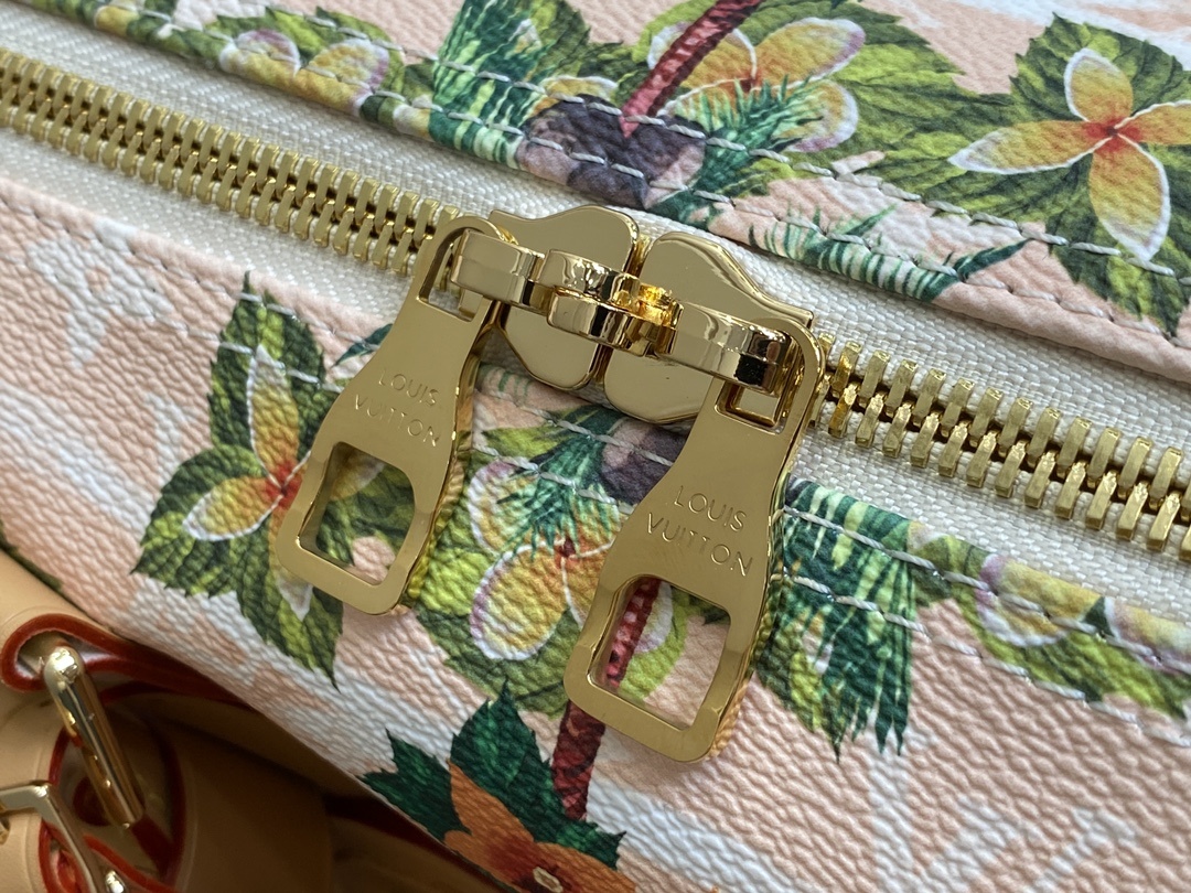 顶级原单M25002花朵旅行袋系列本款KeepallBandoulière50旅行袋取材Pharrell