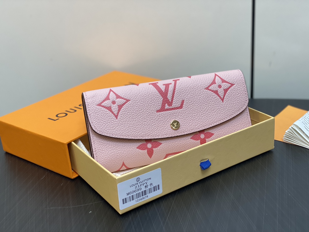 顶级原单M60699粉色丝印全皮翻盖三折钱包系列Emilie钱夹采用柔软的Monogram帆布制成衬以颜