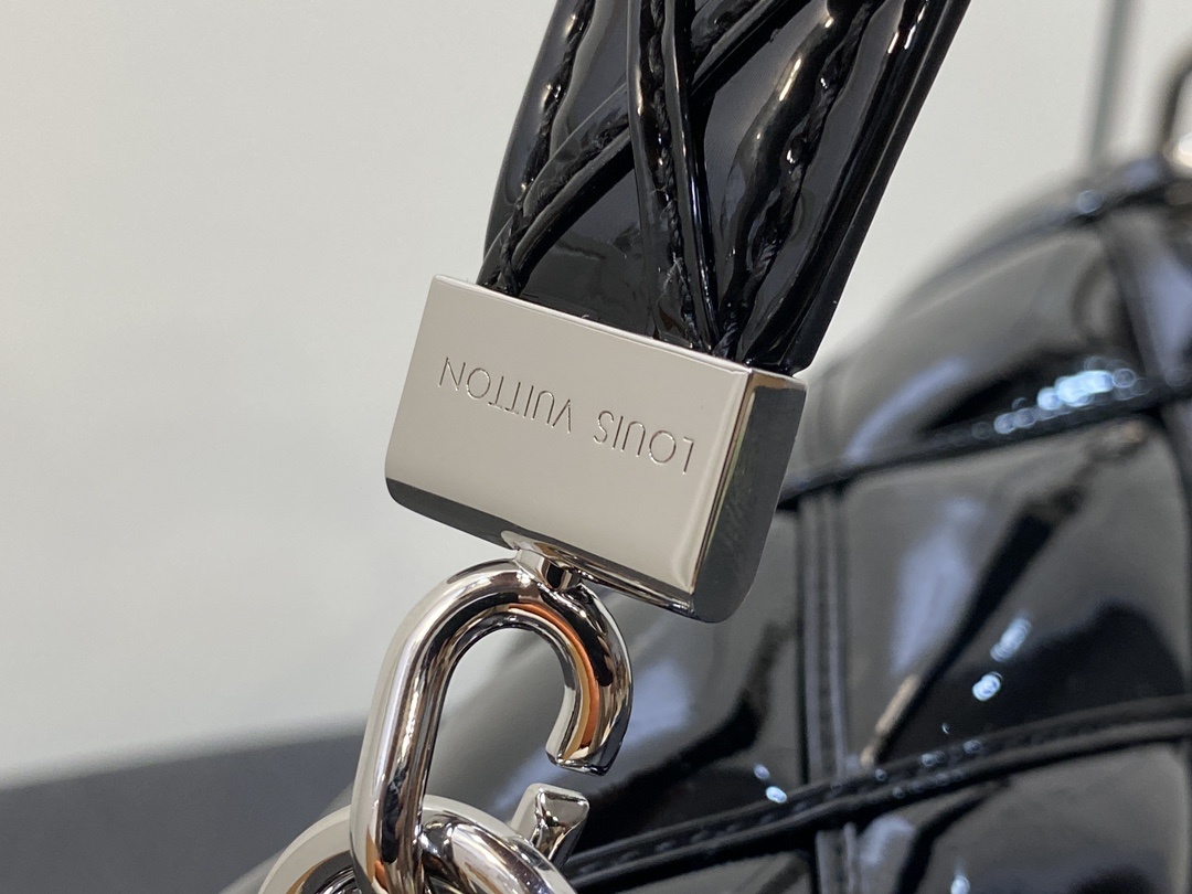 顶级原单M22891黑色漆皮全皮菱格链条包系列GO-14Teist中号手袋M23045M22890本款G
