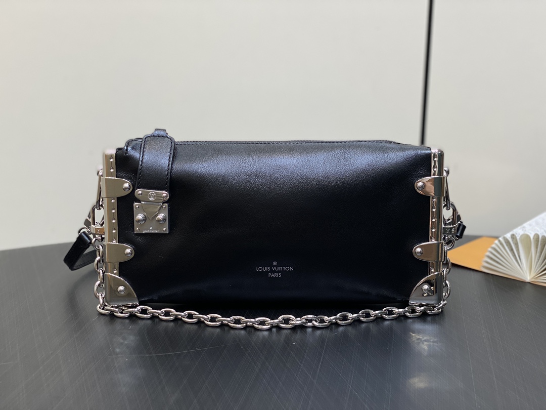 Louis Vuitton 1: 1
 Bolsos de mano Negro Cuero de vaca Cadena M25445