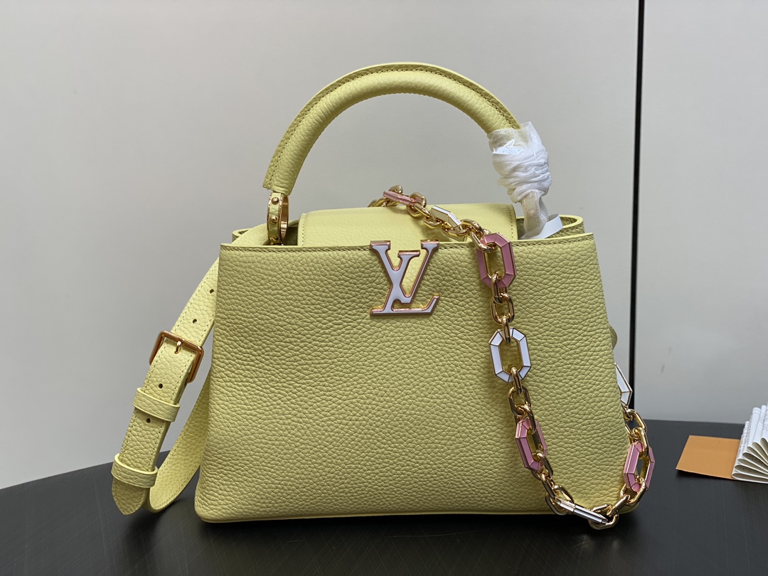 Louis Vuitton LV Capucines Comercio
 Bolsos de mano Amarillo Incrustados con diamantes Taurillon Cadena M25232