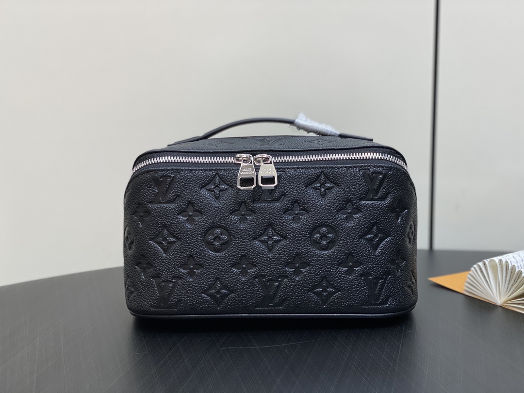 顶级原单M11750黑色全皮压花洗漱包手拿包系列TOILETRYBAG盥洗袋ToiletryBag2Co