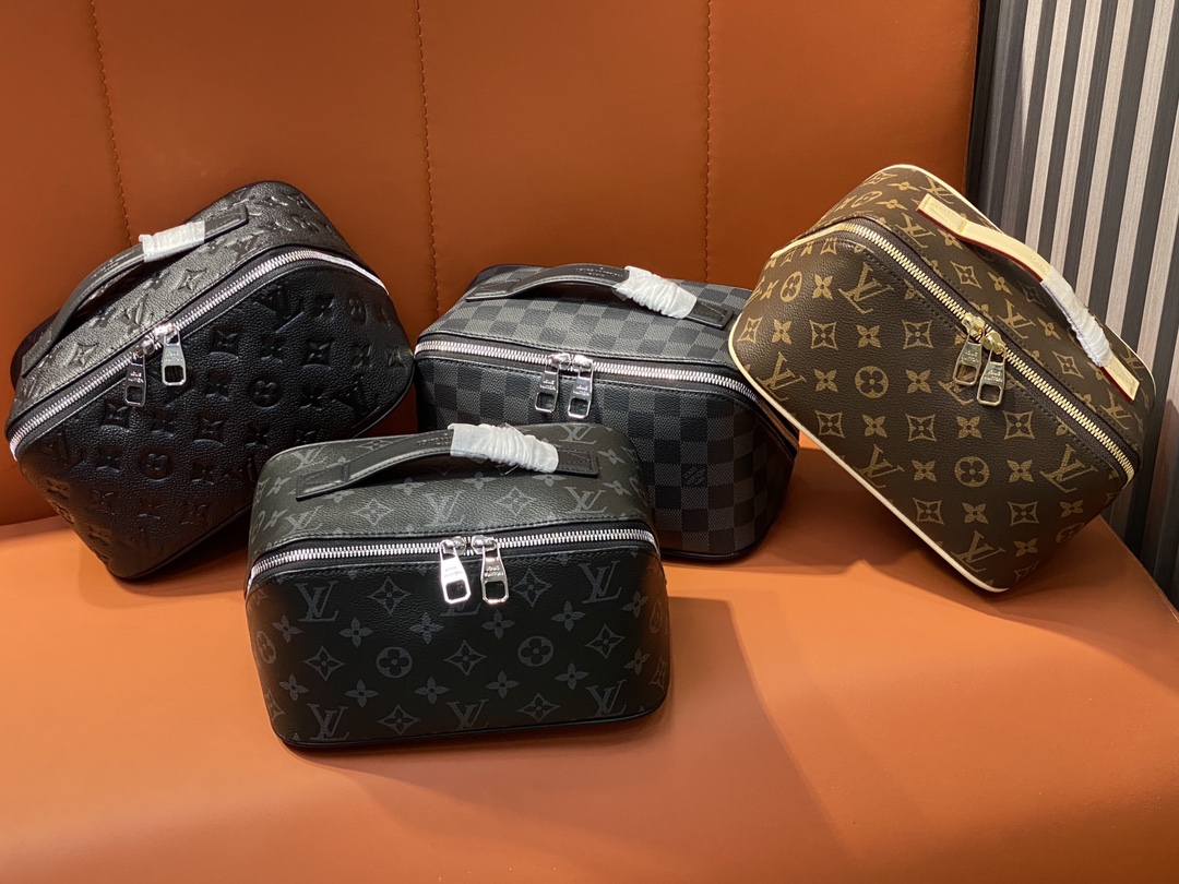 אספת מסע דודרור גברים Louis Vuitton Toiletry Bag - סדרת קומבינציות 2 i1721193272 6076 0