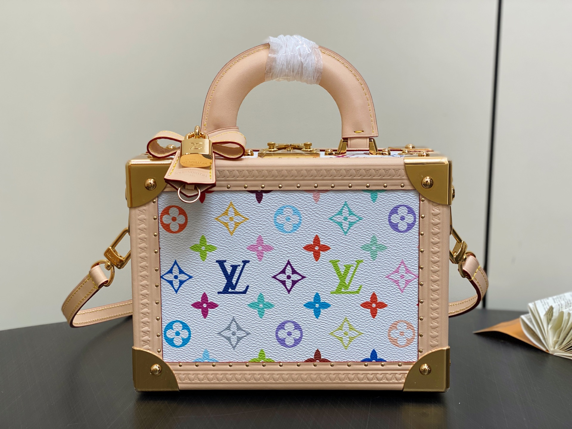 【顶级原单】M13125白彩 盒子包箱子 New LV x TM 小型手提箱 路易威登x村上隆系列每个产