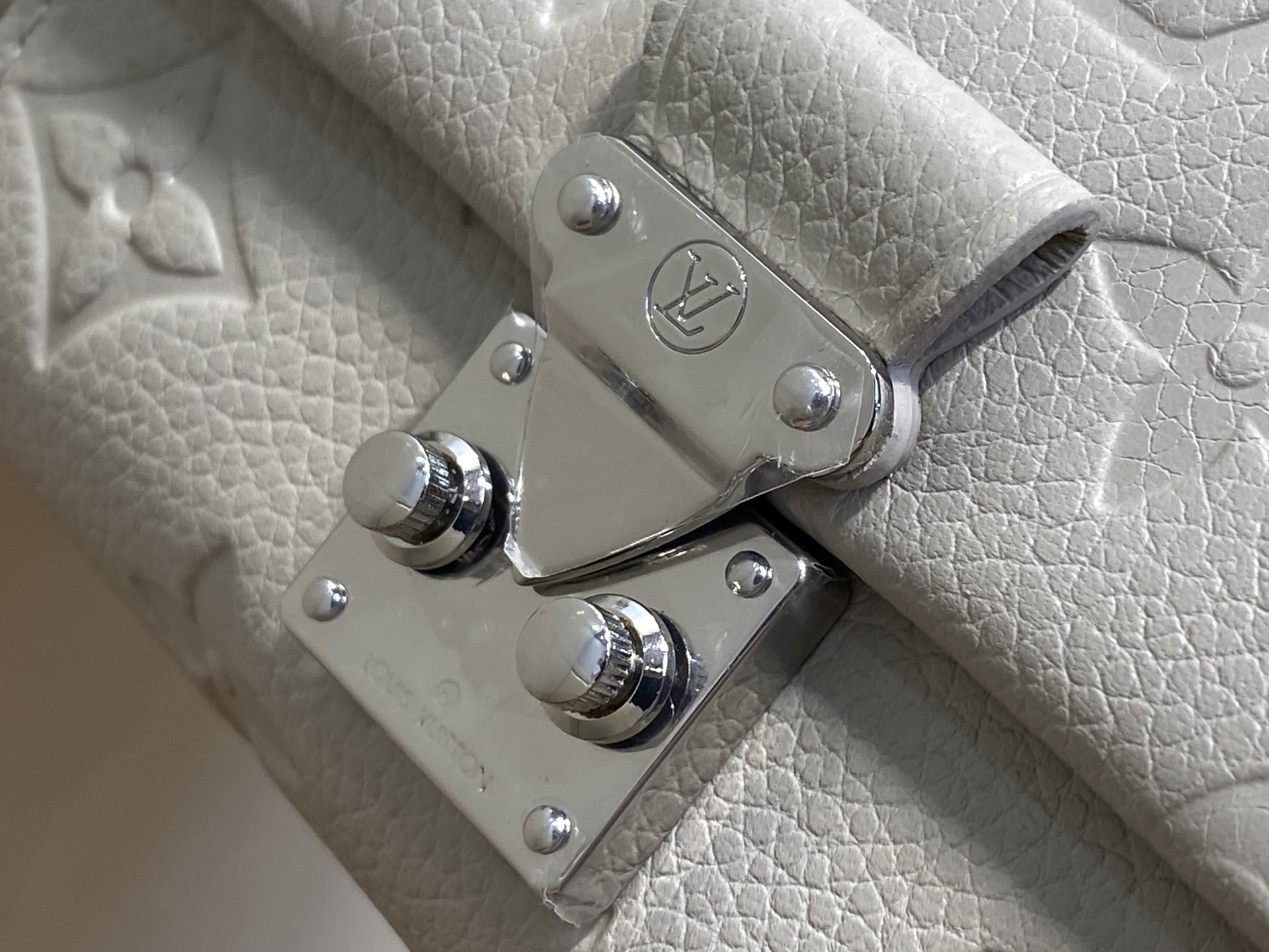 【顶级原单】M13464浅灰色全皮压花 三折钱包 Pochette Metis Compact 钱夹 和