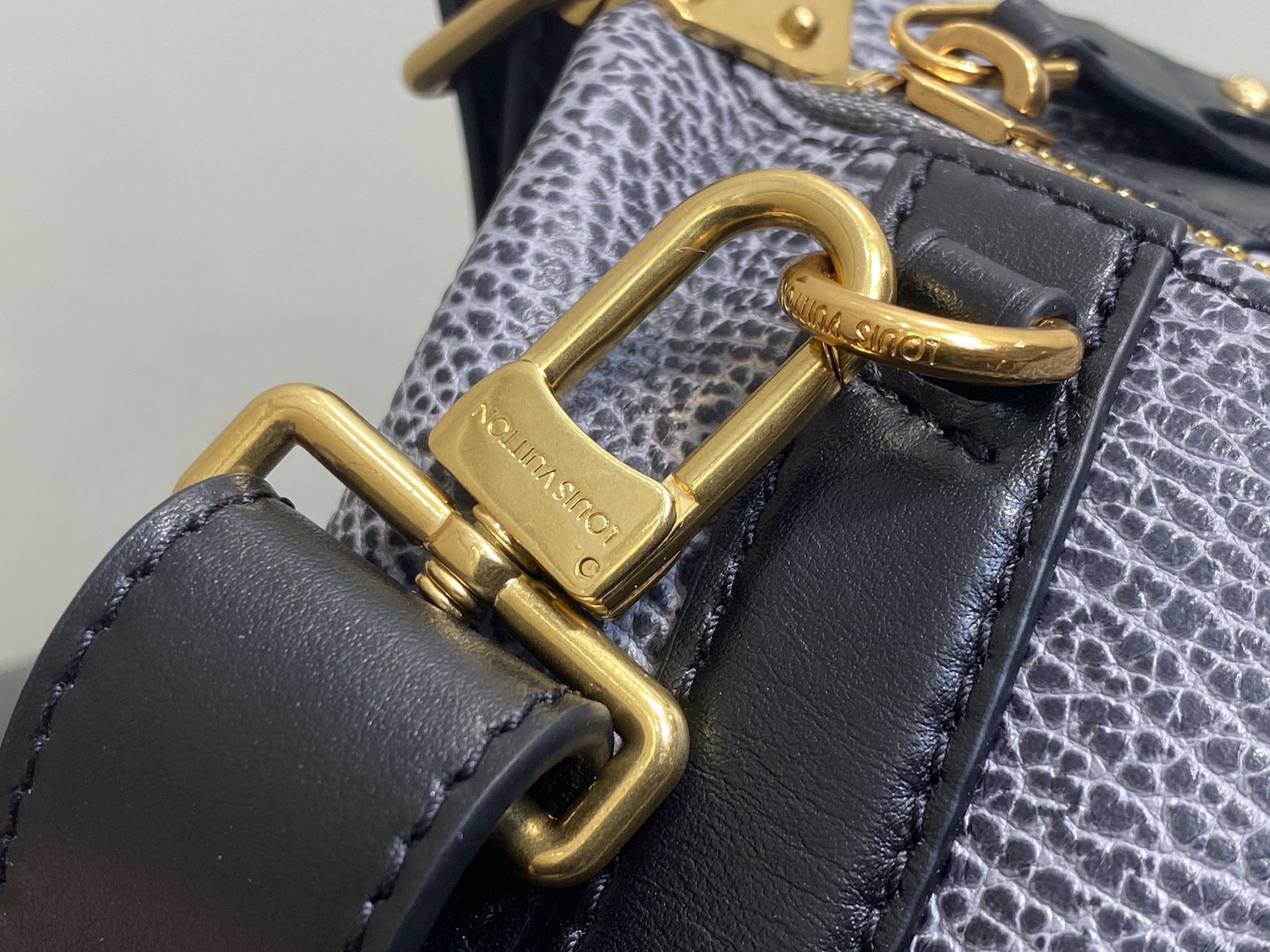 【顶级原单】M14702灰蓝色 全皮机车包 LV Biker中号手袋 机车包 M14702灰蓝色 M14
