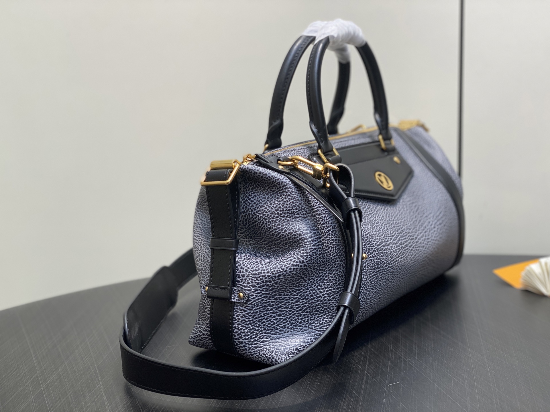 【顶级原单】M14702灰蓝色 全皮机车包 LV Biker中号手袋 机车包 M14702灰蓝色 M14