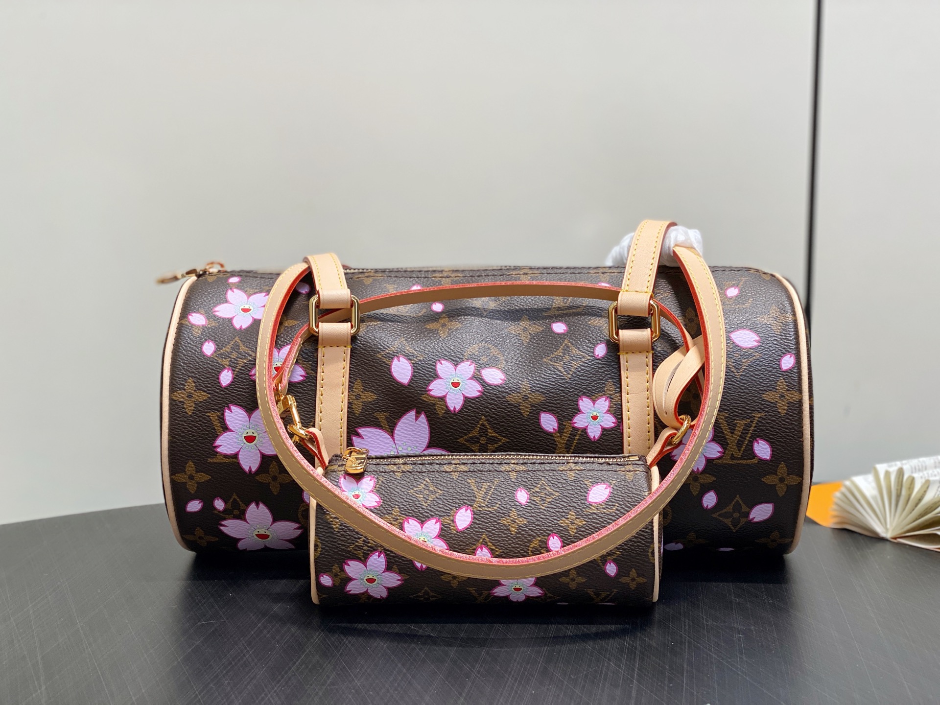 【顶级原单】M13097老花 樱花丝印巴比龙圆鼓包 LVXTM PAPILLON手袋 老花/樱花（村上隆