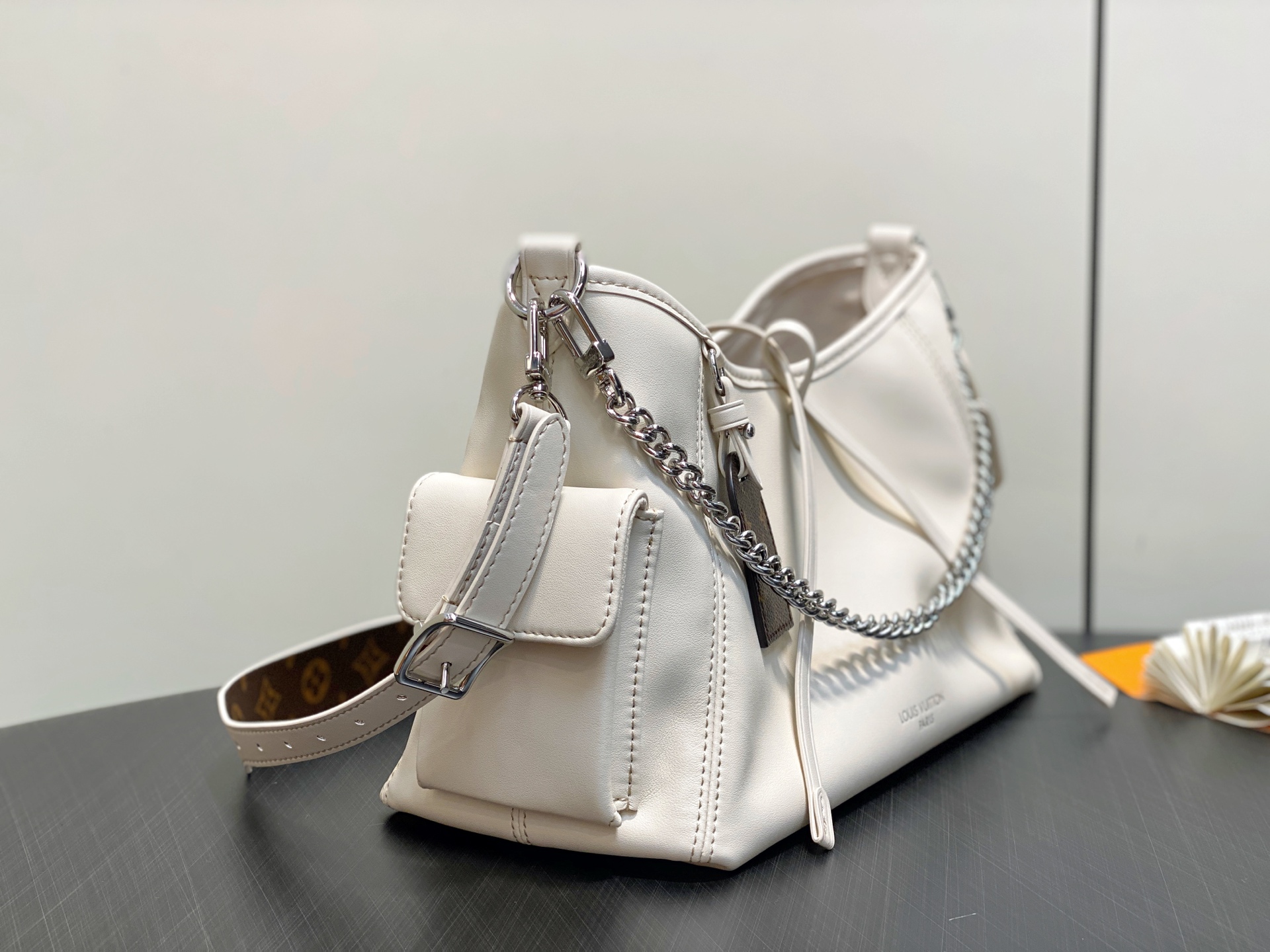 【顶级原单】M12919奶白色 全皮购物袋 CARRYALL CARGO 小号手袋 m12919 奶白色