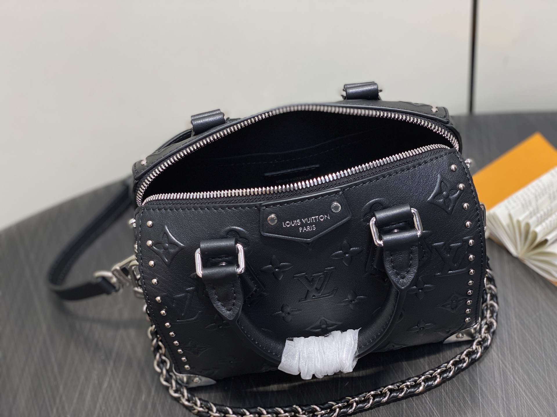 【顶级原单】M14575黑色 全皮speedy枕头包 SPEEDY TRUNK 20 手袋 Monogr