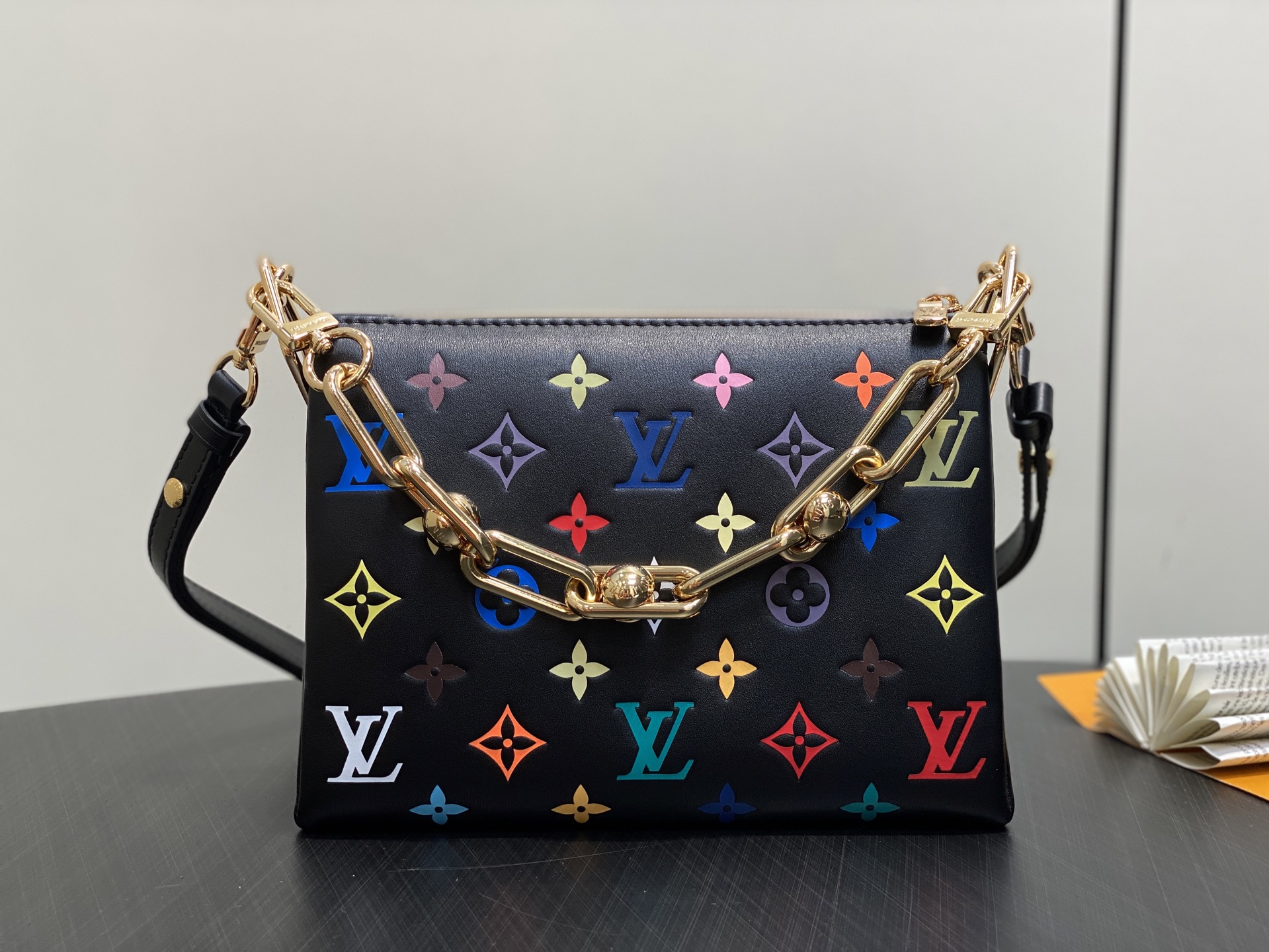 【顶级原单】M13232黑色三彩 全皮链条包系列 LV x TM COUSSIN BB 手袋 村上隆 本