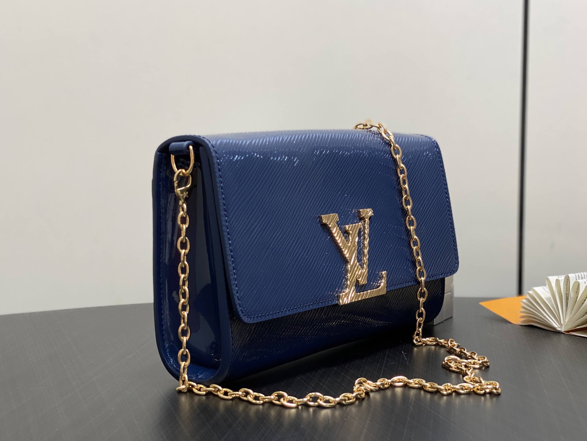【顶级原单】M13165蓝色漆皮水波纹 链条包 sbwPochette Louise 链条包 （镜面漆皮