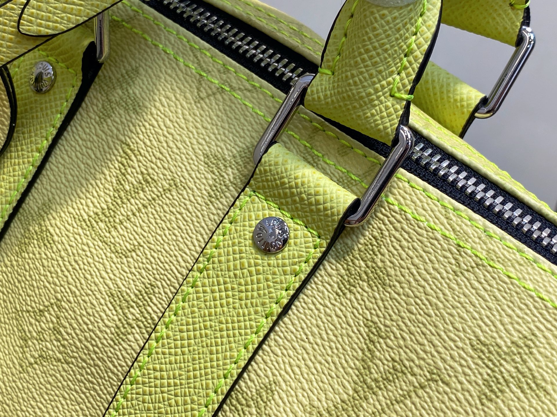 【顶级原单】N14078浅黄色 男包枕头包 KEEPALL BANDOULIÈRE 25 手袋 本款 K