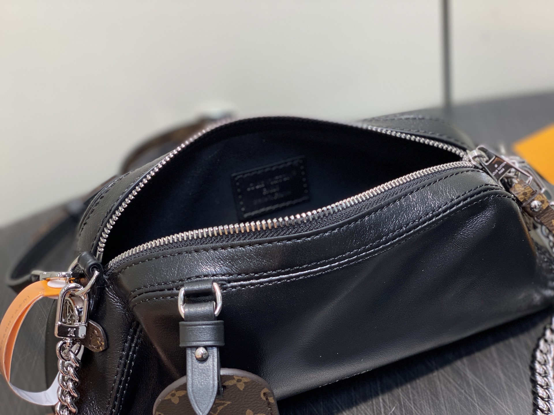 【顶级原单】M14544黑色 全皮链条包 POCHETTE VIBE 手袋 本款 Pochette Vi