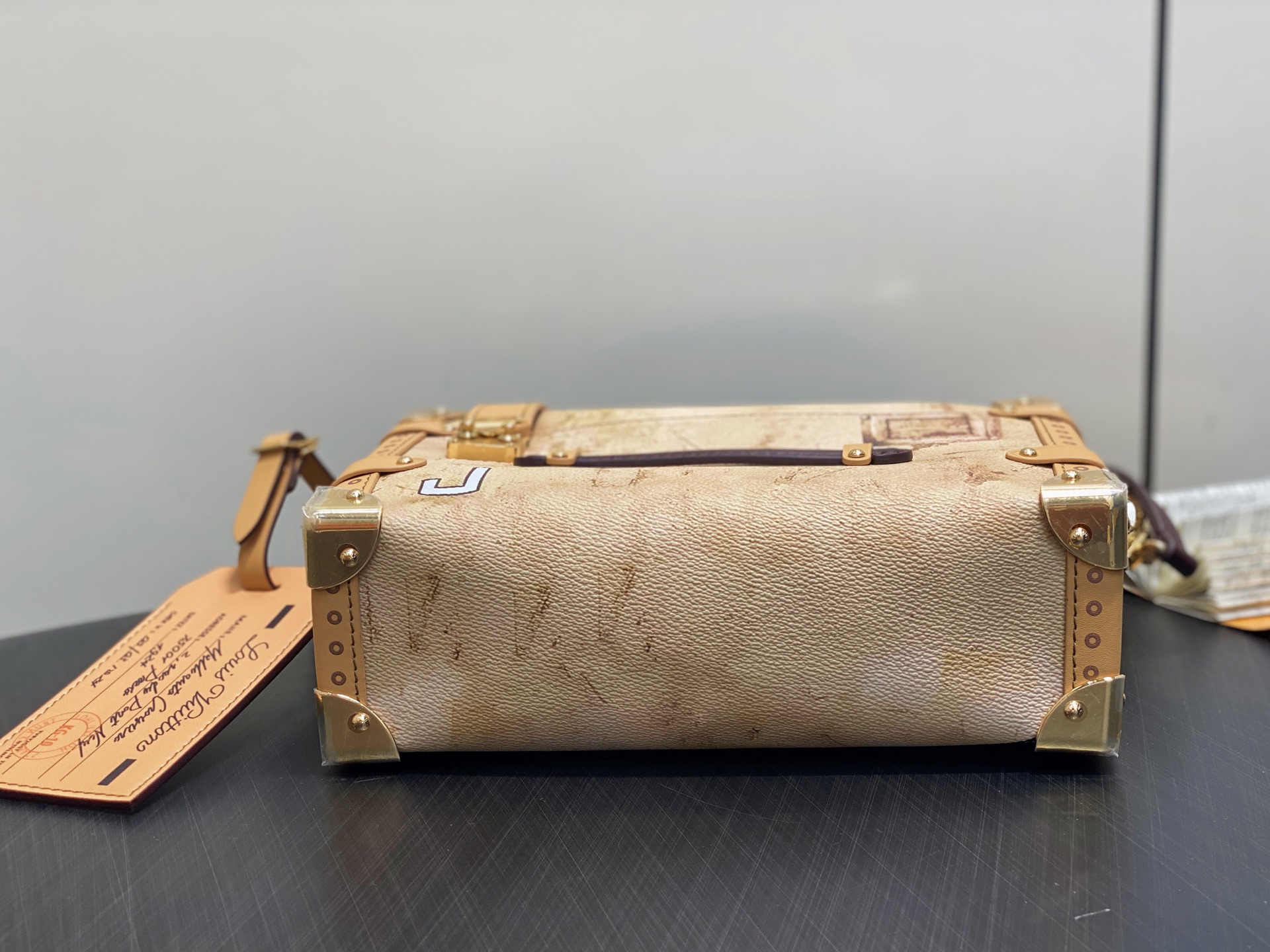【顶级原单】M12480印花 谷爱凌款软盒子 SIDE TRUNK 中号手袋 2024 秋冬时装秀采用摩