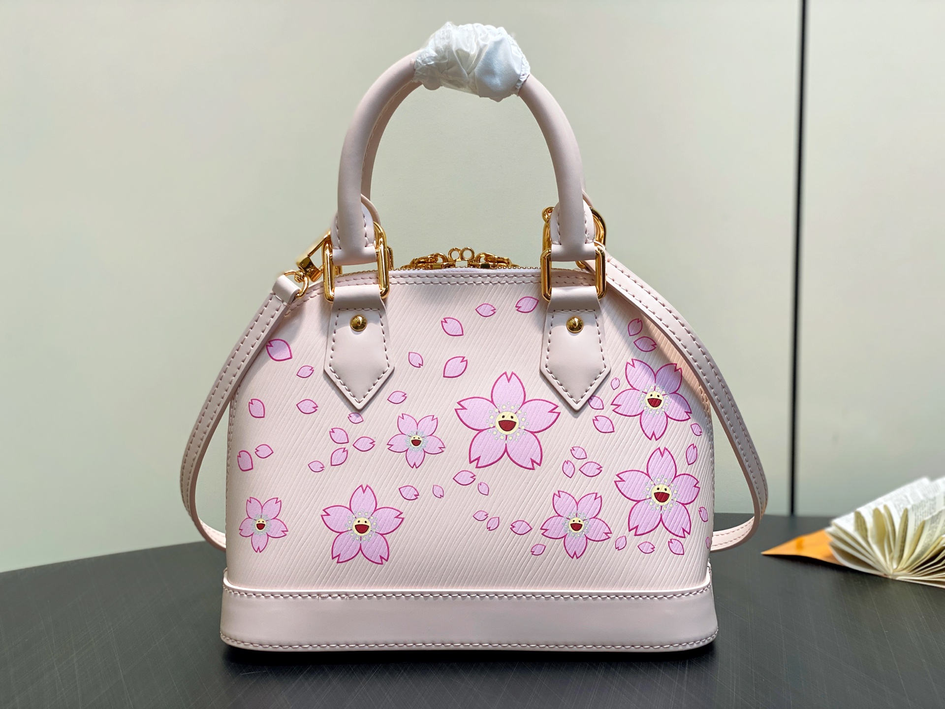 【顶级原单】M13104粉色 樱花水波纹贝壳包 LV × TM alma BB 手袋 日本艺术家 村上隆
