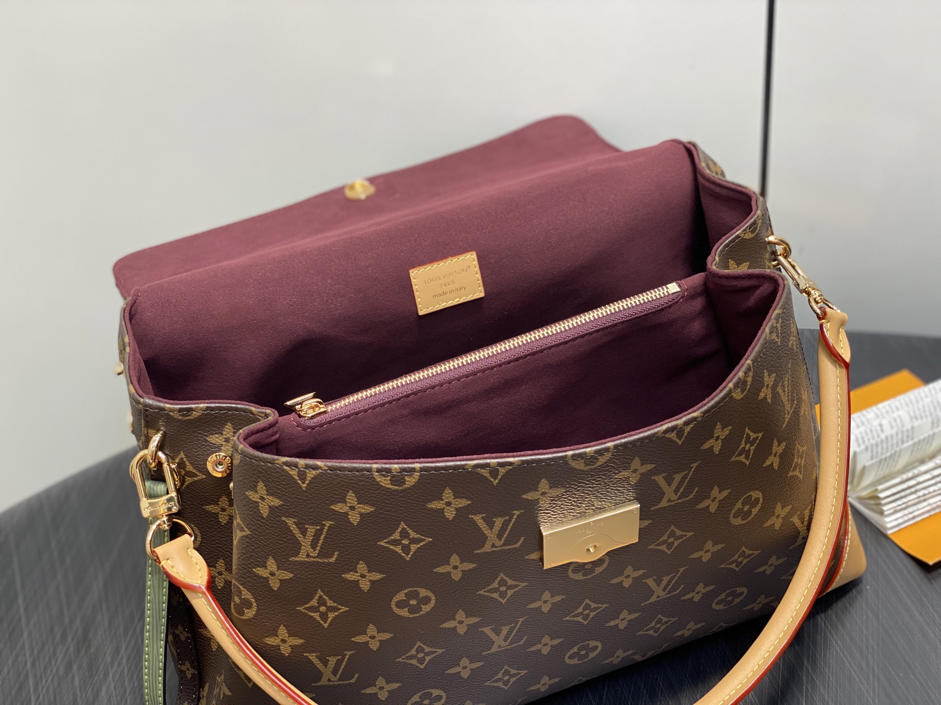 【顶级原单】M14473老花 锁头包大包 HIDE AWAY 中号手袋 Monogram jH涂层帆布牛
