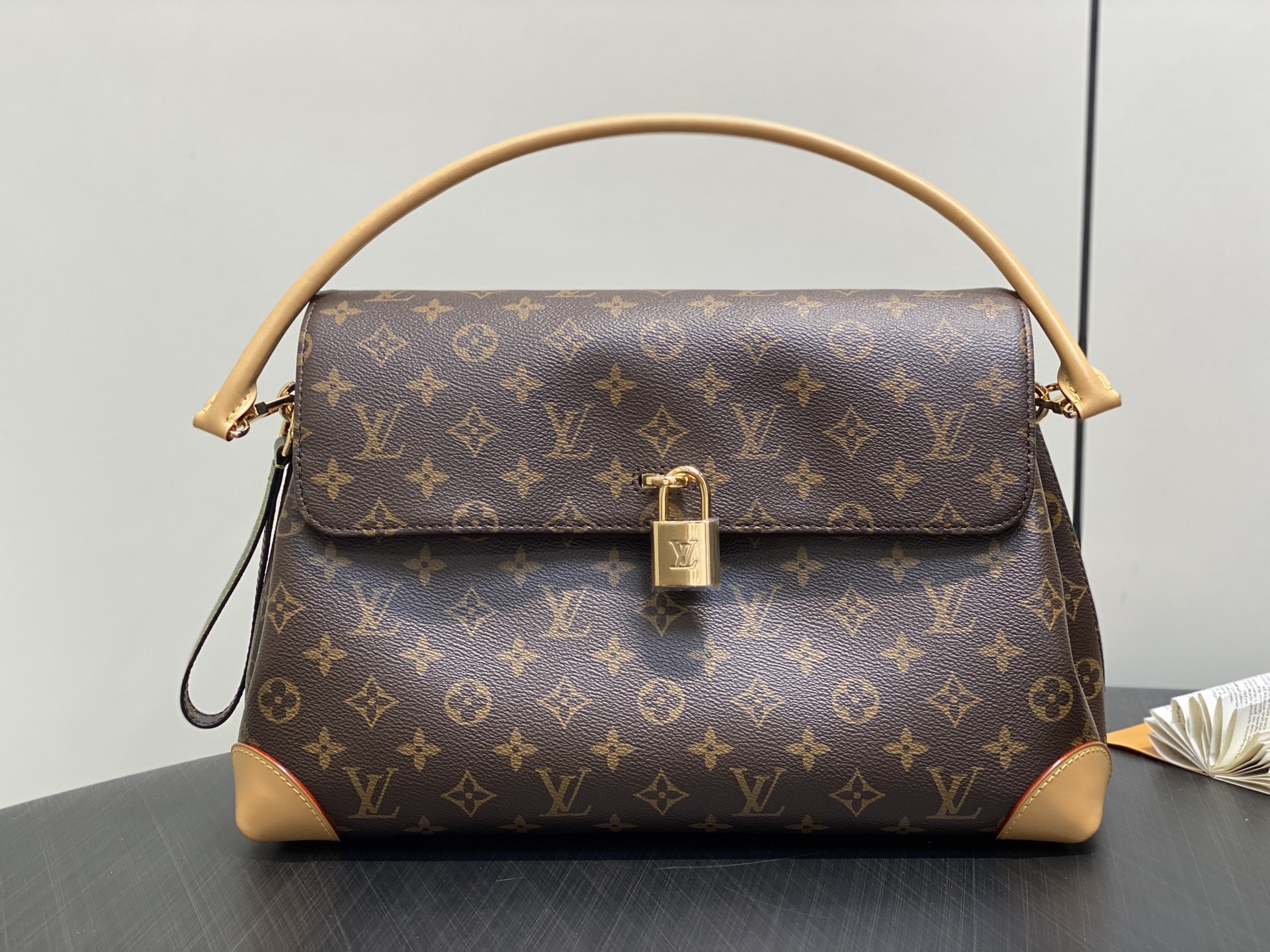 【顶级原单】M14473老花 锁头包大包 HIDE AWAY 中号手袋 Monogram jH涂层帆布牛
