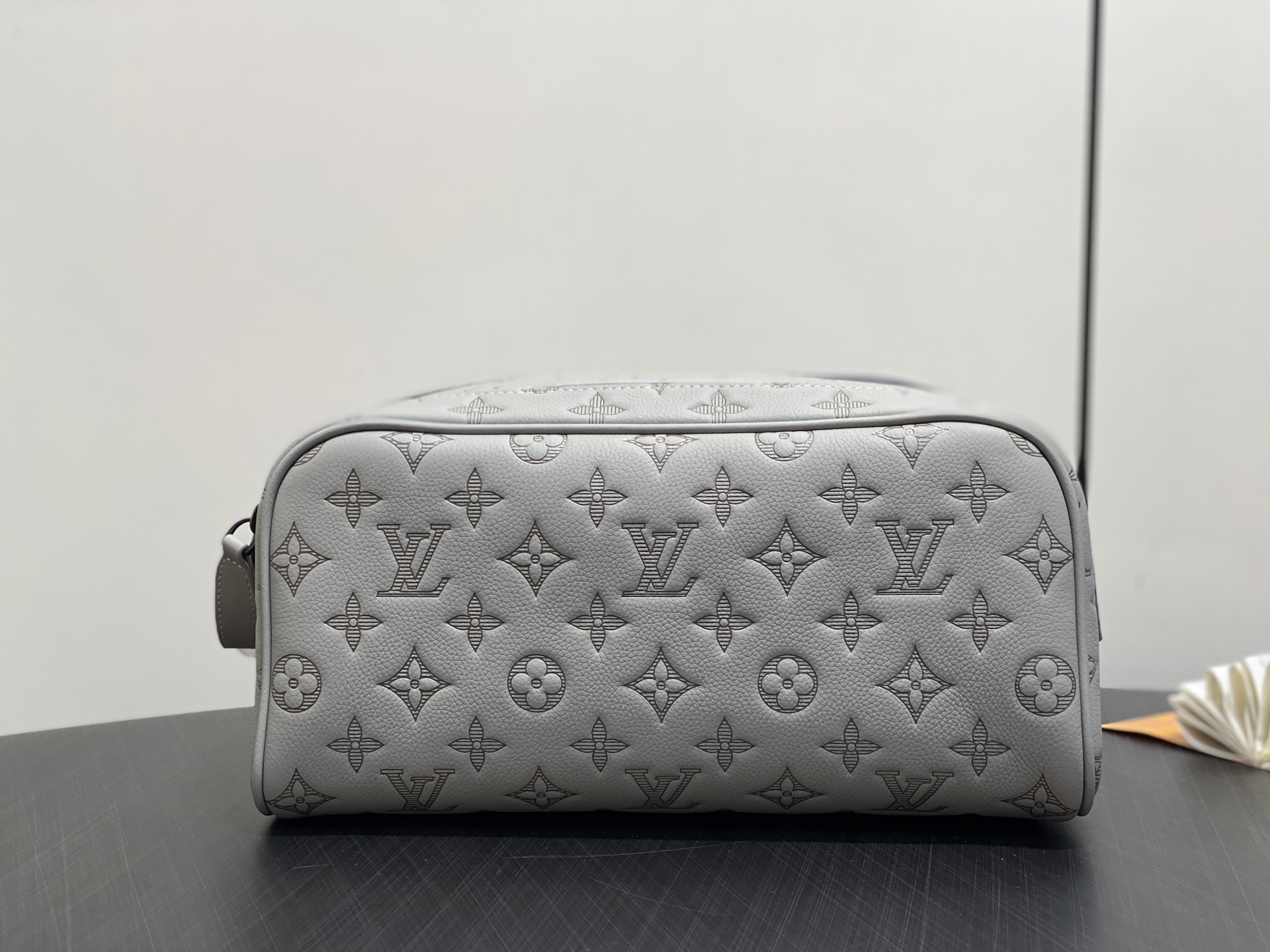 【顶级原单】M14485灰色 全皮压花洗漱包 Dopp Kit 盥洗袋 M14885浅蓝 M14843深